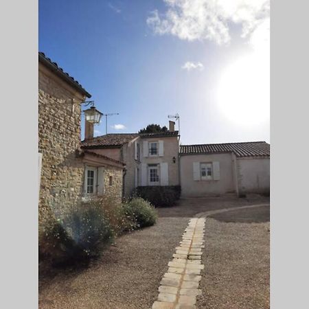 Ferienwohnung La Jolie Parenthese Saint-Sauveur-d'Aunis Exterior foto