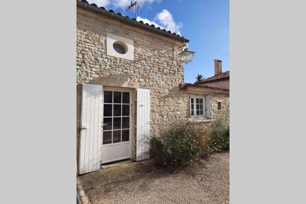 Ferienwohnung La Jolie Parenthese Saint-Sauveur-d'Aunis Exterior foto